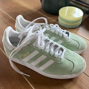 Adidas gazelle sneakers